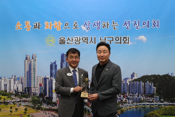 국제라이온스협회 355-D지구 신임 총재단 내방_3