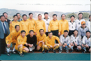 2003년 동구의회와 친선 축구경기_0
