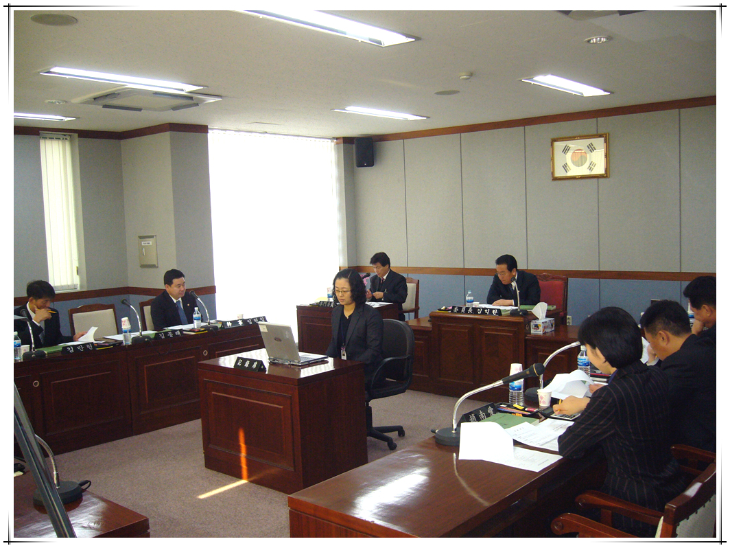 예산결산 특별위원회 회의_0