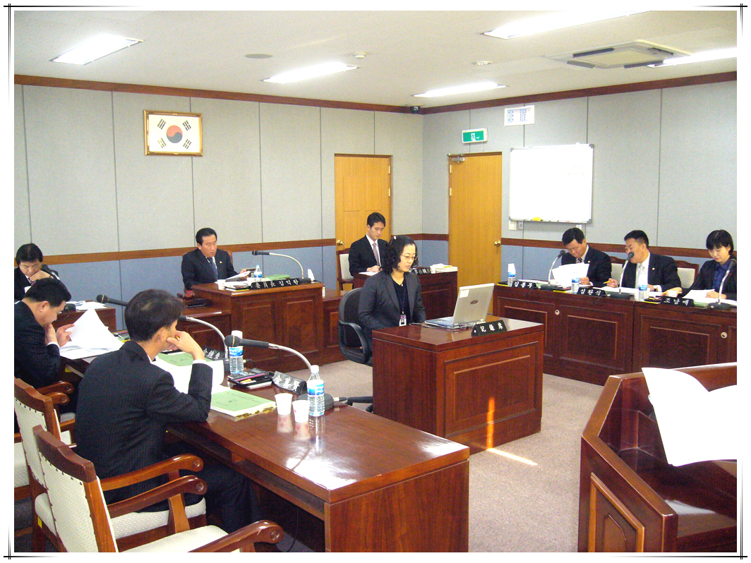 예산결산 특별위원회 회의_1