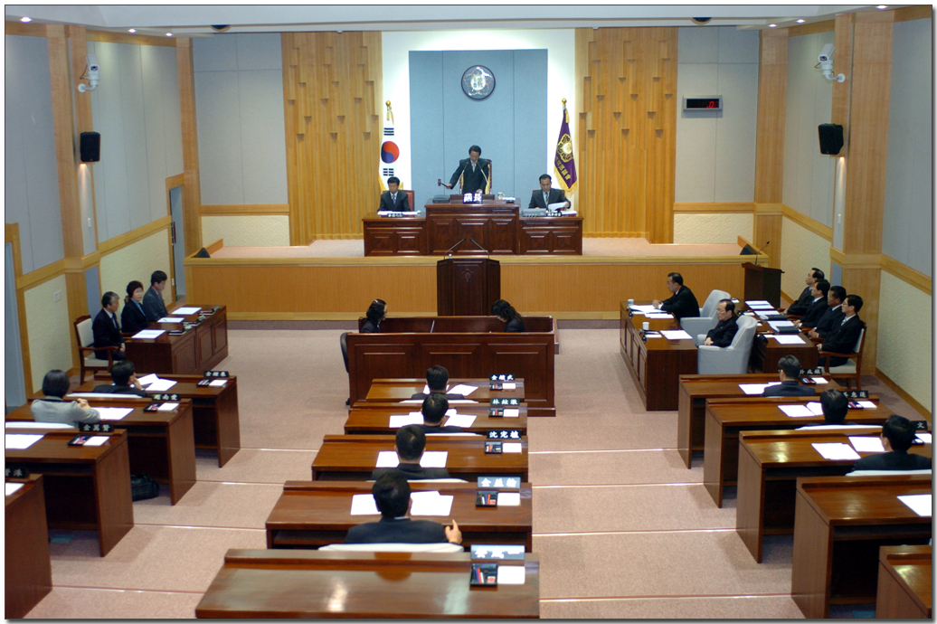 제1차본회의장면(제107회)_0