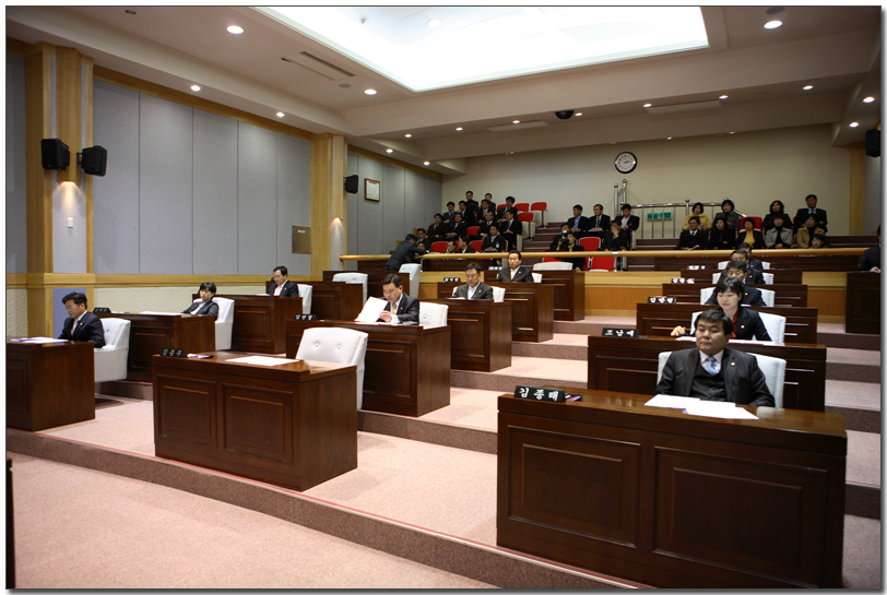 제108회 남구의회 임시회 본회의_1