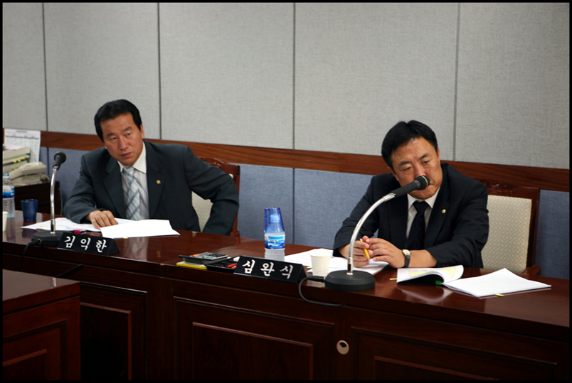 제113회임시회 - 건설환경위원회 회의_2