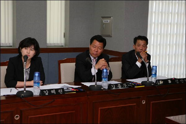 내무위원회 회의_1