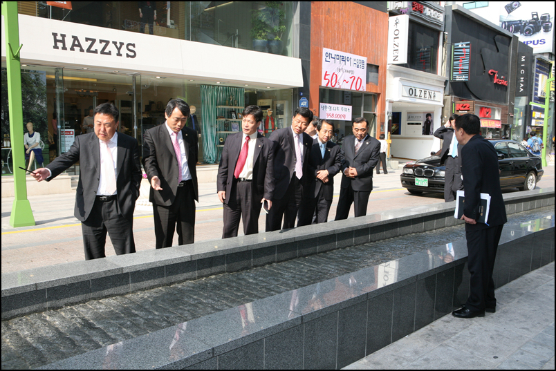 부산 중구 광복로 벤치마킹_2