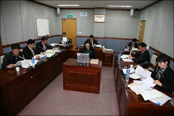 제127회 제2차 정례회 내무위원회_1