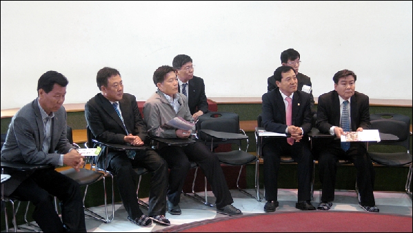 내무위원회 영주영어체험센터 현장방문_1