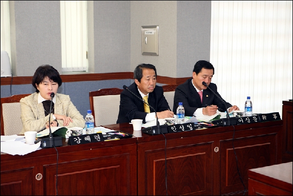 2010년 당초예산 심의(녹지공원, 건축허가과)_4