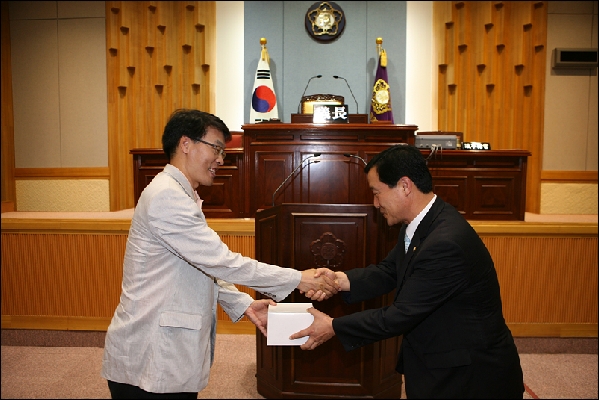 20100719 울산시산하 중학교 간부학생 방문_6