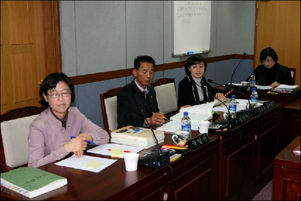 제144회 제2차 정례회 1차 행정자치위원회 개최  _5