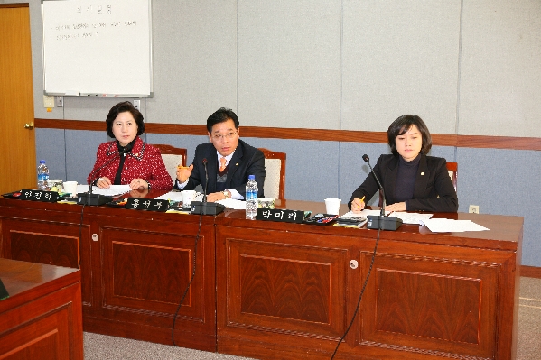 제153회 남구의회 임시회 폐회 중 제2차 의회운영위원회_0