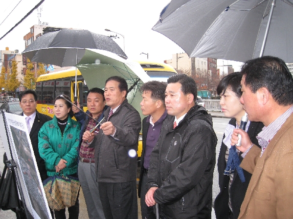 건설환경위원회 소관 2011년도 행정사무감사 실시 _3