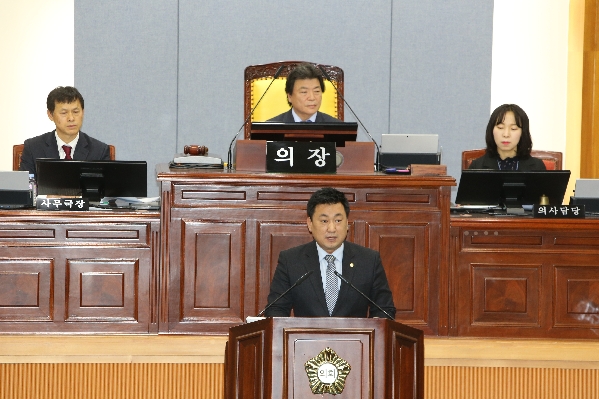 제214회 제2차 정례회 제2차 본회의_0