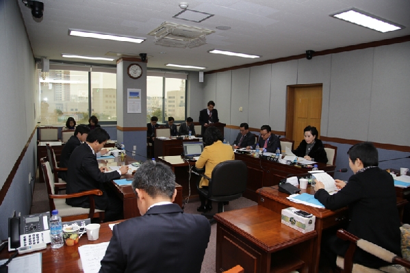 제174회 임시회 제1차 행정자치위원회_1