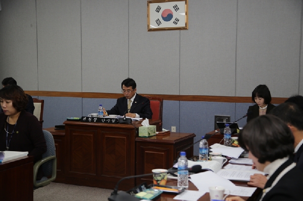 제174회 임시회 제1차 건설환경위원회_2