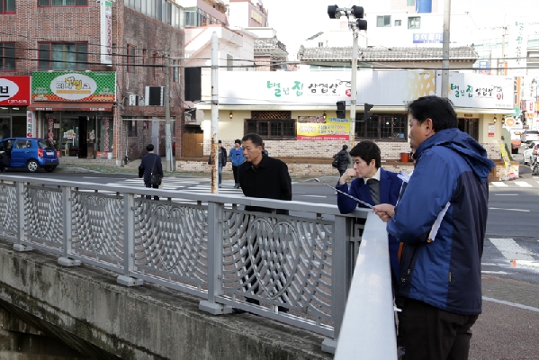 제174회 임시회 건설환경위원회 현장방문_0