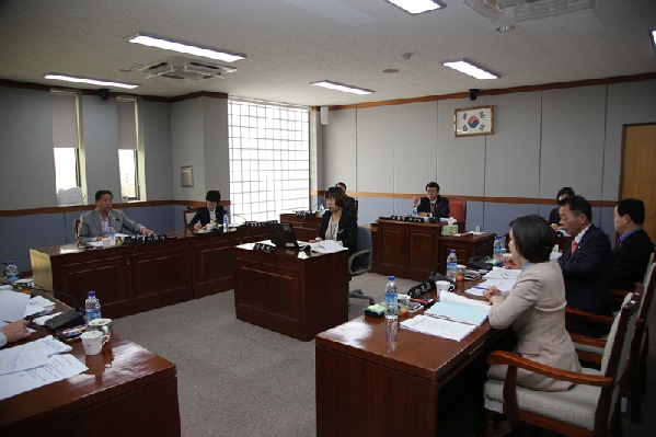 제175회 임시회 건설환경위원회_1