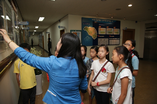 굴화초등학교 남구의회 방문_2