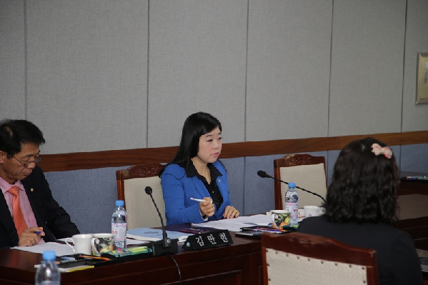 제180회 임시회 행정자치위원회의_4