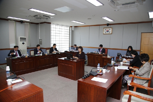 제180회 임시회 복지건설위원회의_1