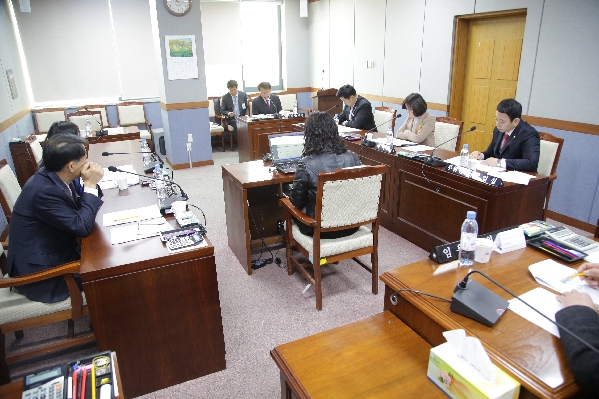 제183회 임시회 제1차 행정자치위원회_3