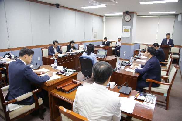 제185회 임시회 제1차 행정자치위원회_2