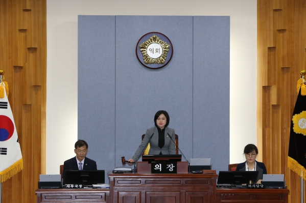 제206회 제2차 정례회 제1차 본회의_5