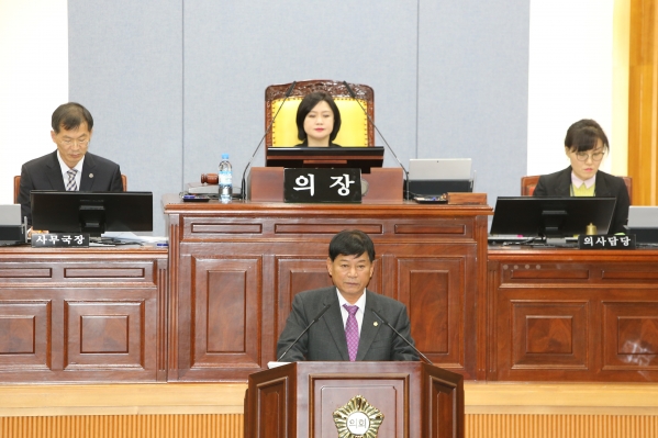 제206회 제2차 정례회 제3차 본회의_4