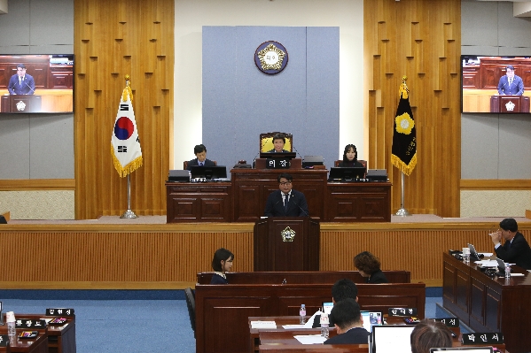 제214회 제2차 정례회 제3차 본회의_1