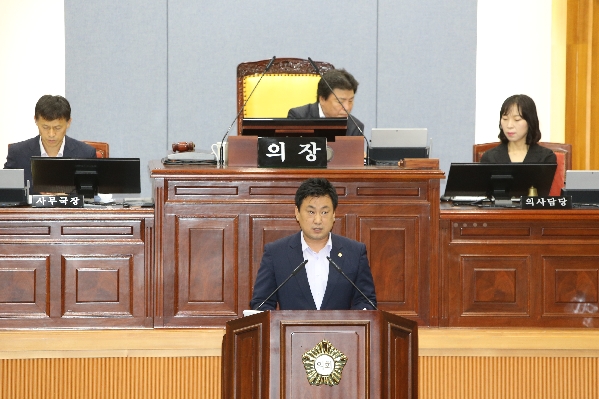 제212회 제1차 정례회 제1차 본회의_4