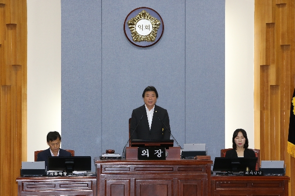 제212회 제1차 정례회 제2차 본회의_0