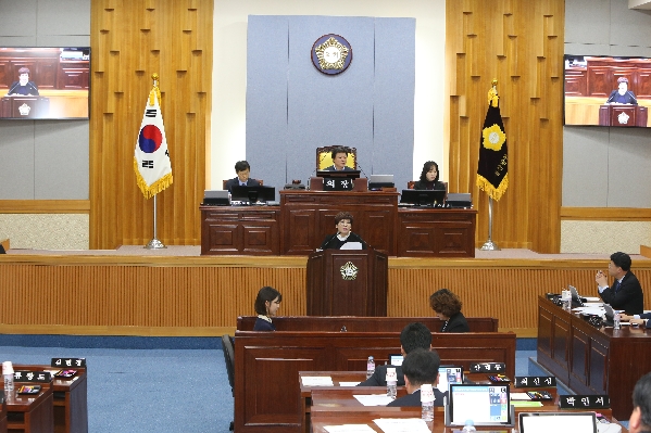 제214회 제2차 정례회 제3차 본회의_4