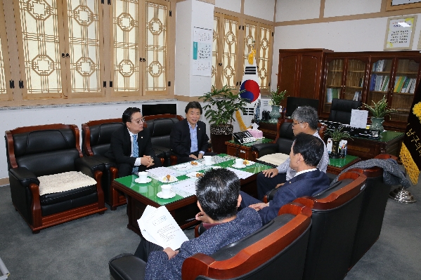 구군 의장단 조찬 간담회_0