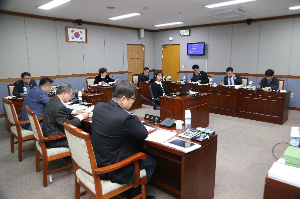 제214회 제2차 정례회 예산결산특별위원회_0