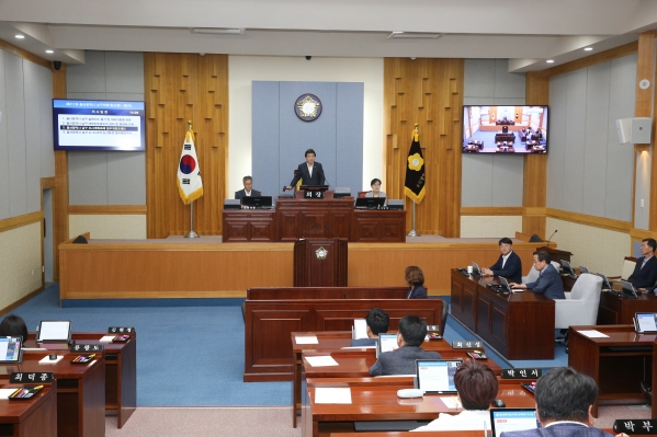 제211회 임시회 제2차 본회의_2