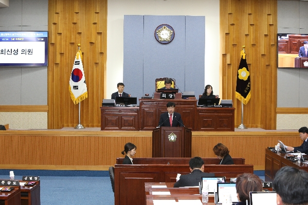 제214회 제2차 정례회 제2차 본회의_3