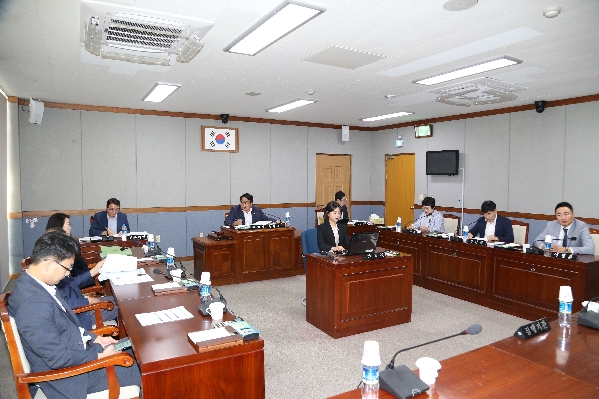 제220회 임시회 의회운영위원회_0