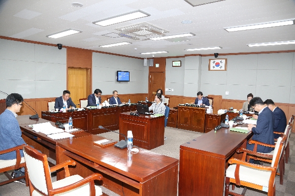 제220회 임시회 행정자치위원회_0