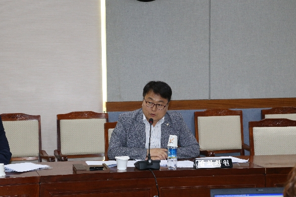 제220회 임시회 복지건설위원회_3
