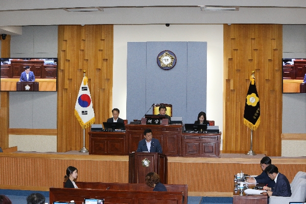 제220회 임시회 제1차 본회의_4