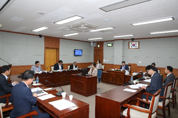 제221회 임시회 행정자치위원회_0