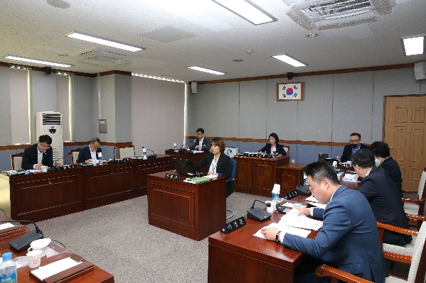 제225회 임시회 의회운영위원회_0
