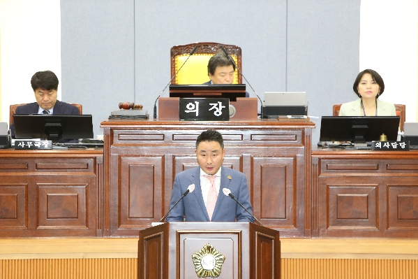 제225회 임시회 제2차 본회의_6