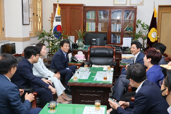 울산 남구 신임부구청장 내방_0