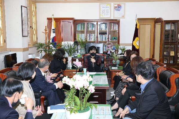 의회를 사랑하는사람들 의회 내방_0