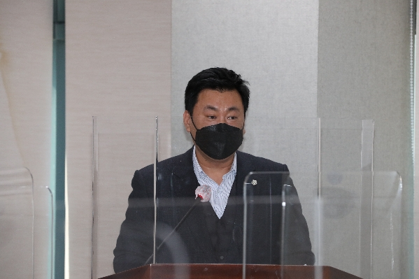 제233회 임시회 복지건설위원회_3