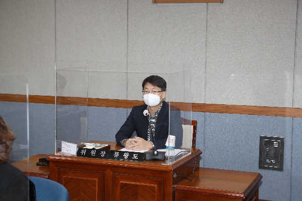 제239회 폐회중 의회운영위원회_2