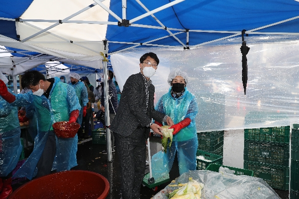 울산 남구 새마을회 사랑의 김장 담그기 행사_3