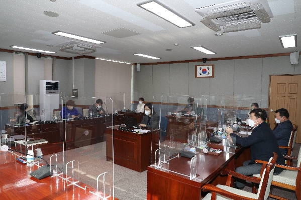 제240회 폐회중 의회운영위원회_0