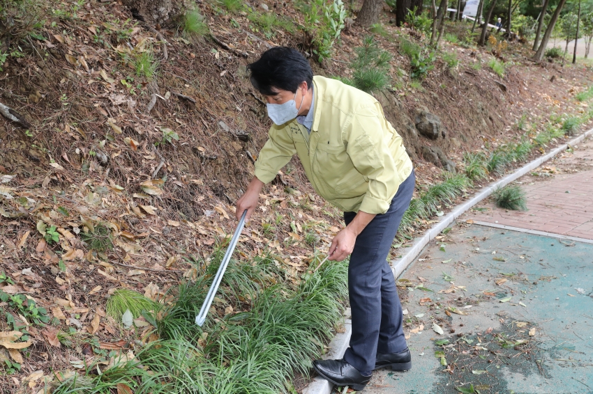 의회를사랑하는사람들 남부지부 선암호수공원 자연보호캠페인_3
